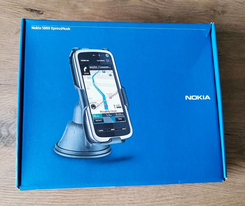 Handy Nokia 5800 Press Music mit Zubehör in Bad Oeynhausen