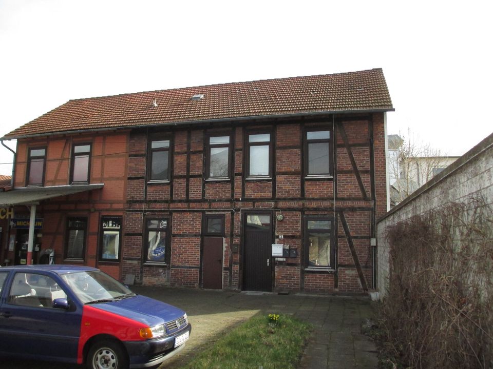 Haus und Hof in sehr zentraler Lage von Göttingen zu verkaufen. in Göttingen