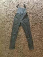 Jeanslatzhose Gr. 38, divided von H&M, sehr gepflegt, K4 Dortmund - Aplerbeck Vorschau