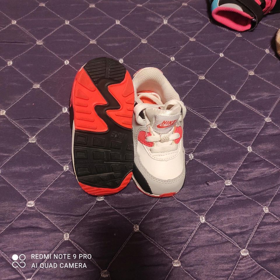 Schuhe Kinder Nike Gr:20 in Dortmund