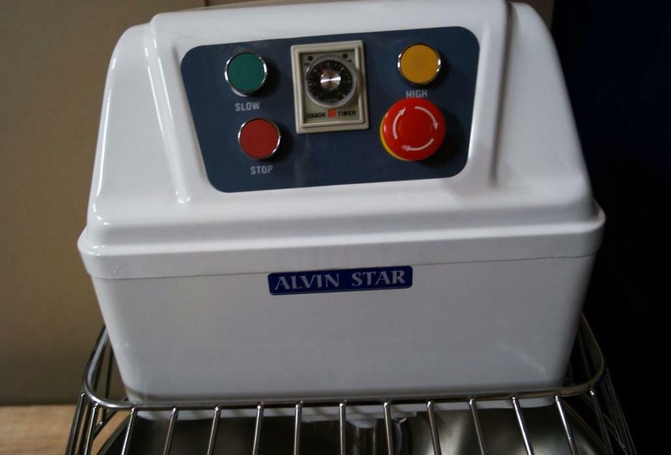 Teigknetmaschine / Teigmaschine Kneter 57 L Alvin Star in Haste