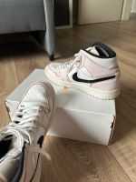 Jordan 1 mid barely rose gr. 39 Bochum - Bochum-Ost Vorschau