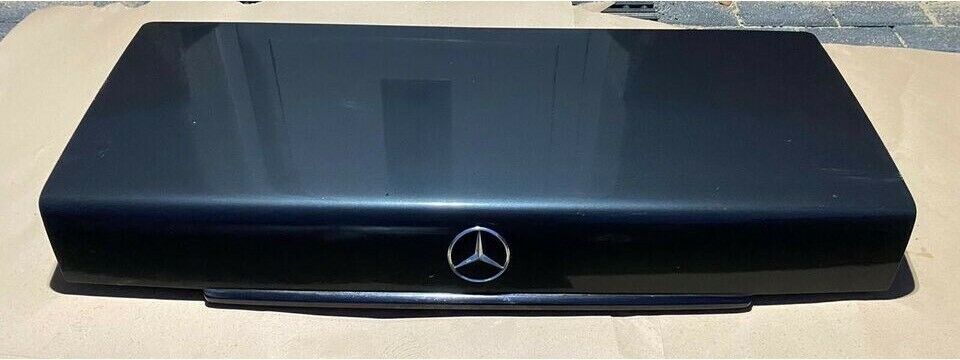 Mercedes Benz W129 R129 SL Heckklappe Kofferraumdeckel Schwarz in Hanau