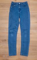 Jeans Skinny highwaist denim Gr.27/32 Frankfurt am Main - Eckenheim Vorschau