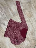 Langarmshirt Shirt Pullover weinrot rot Blumen klein weiß Knöpfe Bayern - Vestenbergsgreuth Vorschau