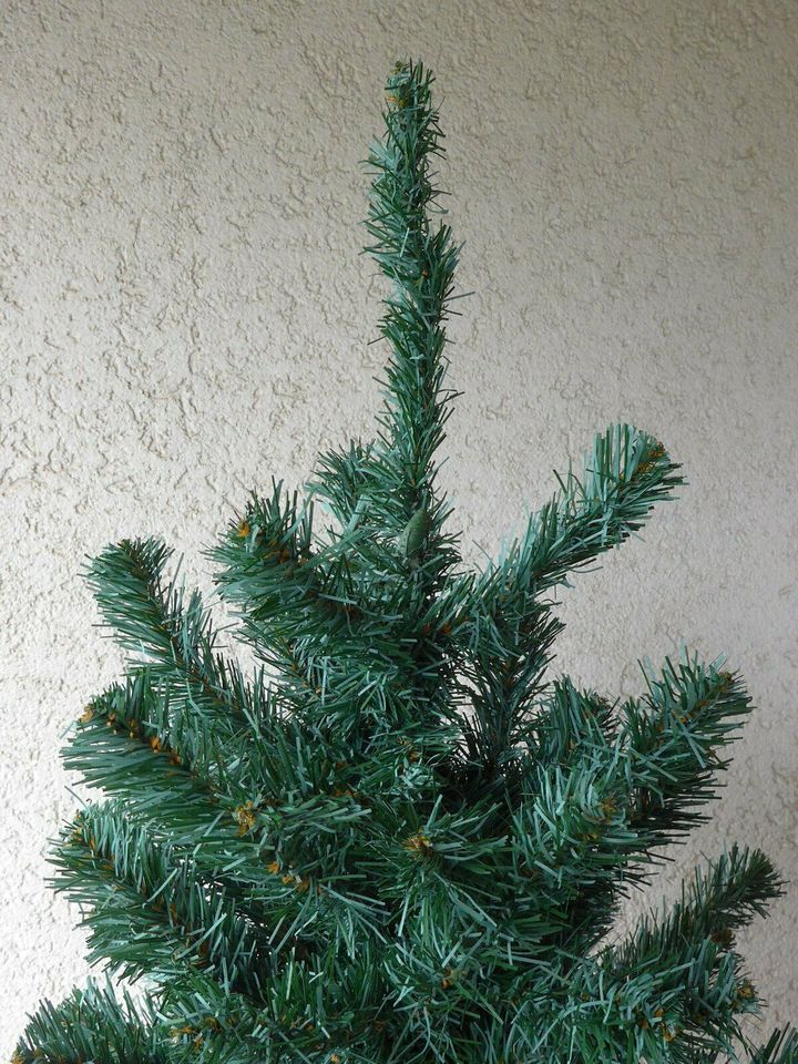 Weihnachtsbaum Christbaum Tannenbaum Blaufichte Kunststoff OVP in Aachen