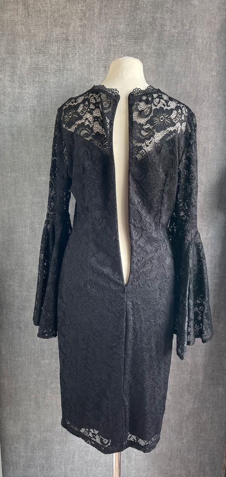 Damen Kleid Gr.36schwarz mit Spitze, elegant, festlich in Illingen