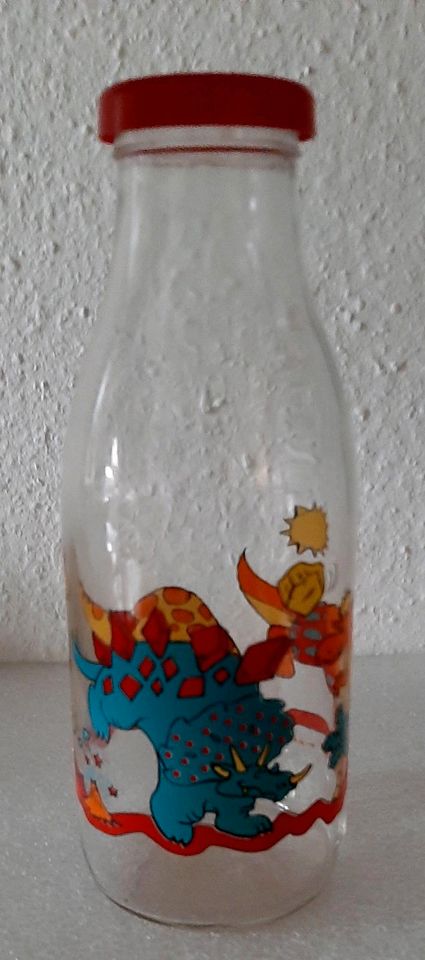 1 Liter - Glasflasche  Milchflasche  Getränke  - Dino's in Berlin