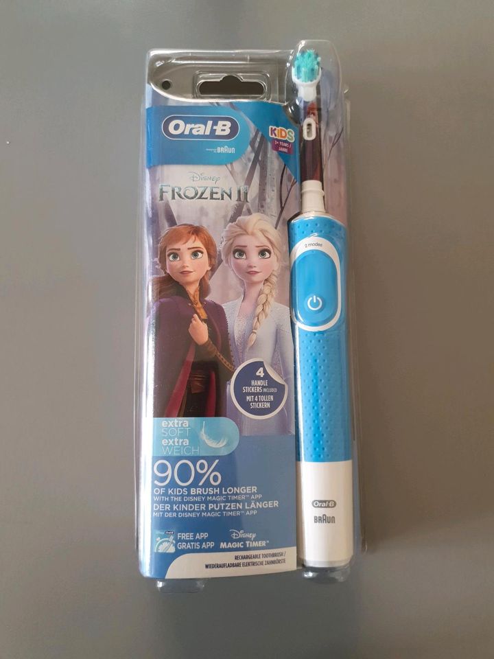 Oral B Braun elektrische Kinder Zahnbürste Eiskönigin II in Dresden