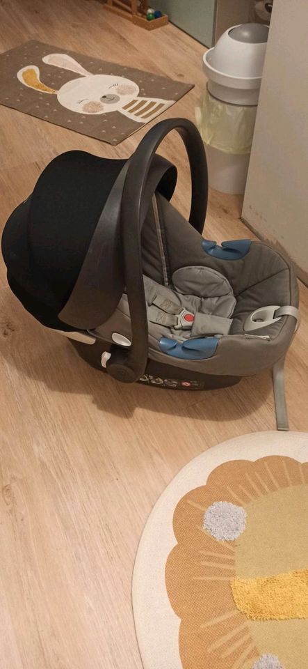 Cybex Gold Babyschale in Ellerbek