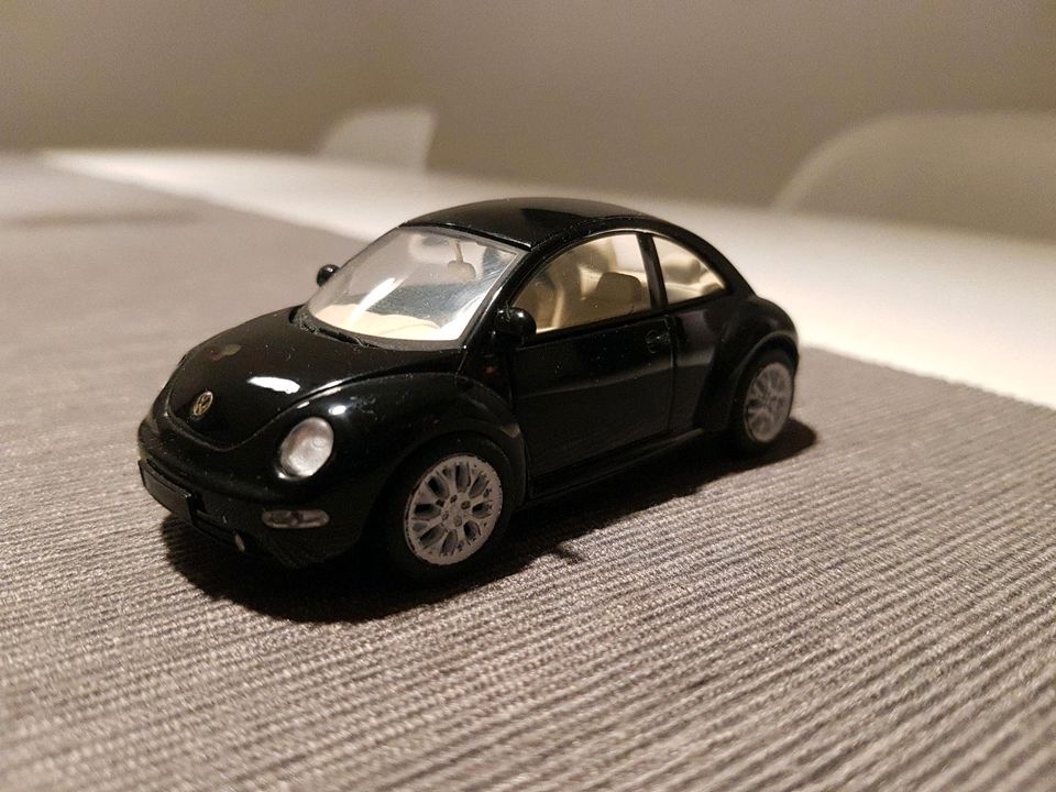 Schuco VW Beetle schwarz 1:43 in Ludwigsburg