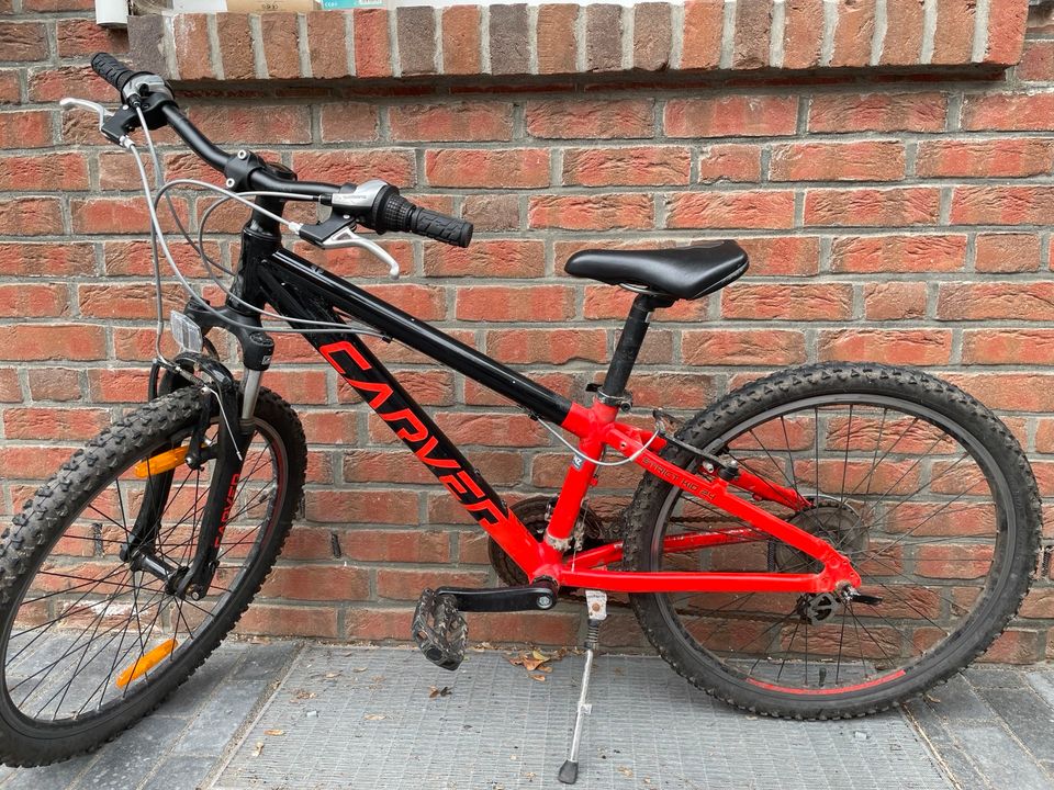 24 Zoll Carver Strict Kid Mountainbike in Schwarzenbek