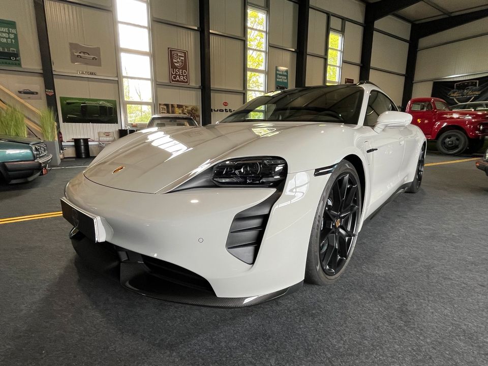 Porsche Taycan, Sport Turismo GTS/ 21", Kreide/ Pano/ NP:185.000€ in Nordhorn