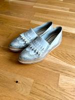 Tamaris Slip on Slipper Halbschuhe Mokassins Gr. 40 Silber Baden-Württemberg - Herbolzheim Vorschau