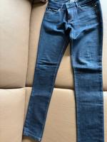Esprit Bluejeans Größe 36 Topzustand Rheinland-Pfalz - Bitburg Vorschau