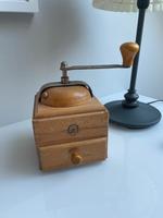 Dachbodenfund schöne alte DDR Kaffeemühle von SWM Klingenthal Niedersachsen - Bad Bevensen Vorschau