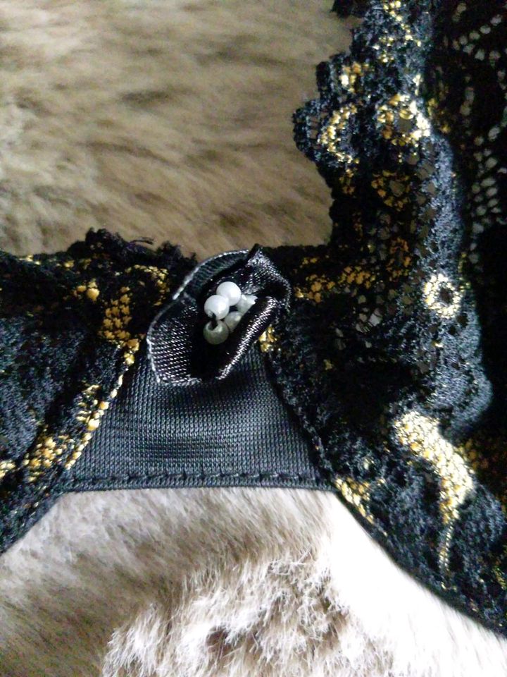 Neu Bra/BH,Slip mit Strumpfhalter, 75 C/S, schwarz-gold in Kiel