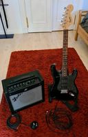 E-Gitarre Fender SquierStrat + Verstärker Mustang 1 zu verkaufen Berlin - Steglitz Vorschau
