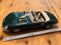 Modelauto Jaguar "E" 1961 Cabrio Burago Maßs. 1:18, Sammlerstück Niedersachsen - Gifhorn Vorschau