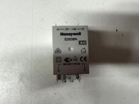 Honeywell, Trafo, E3538N, 12V/1,5A, gebraucht Mecklenburg-Vorpommern - Neubrandenburg Vorschau