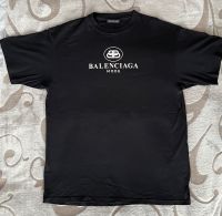 BALENCIAGA T-Shirt Gr. S-XL FW 19/20 Nordrhein-Westfalen - Leverkusen Vorschau