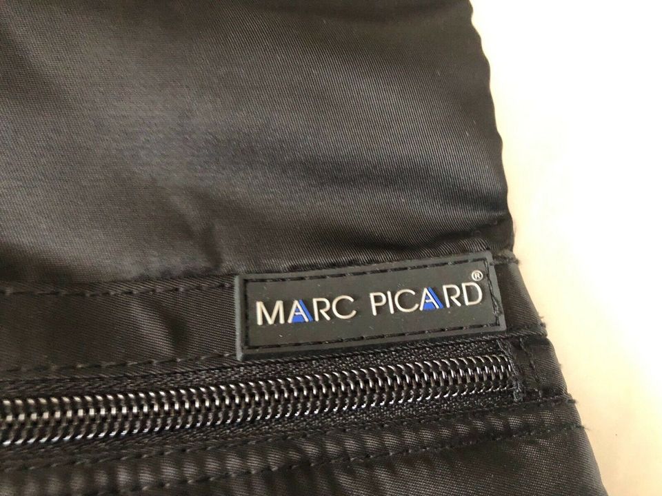 Umhängetasche Handtasche Marc Picard neuwertig Rucksack in Dettenheim