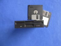 PC Disketten Laufwerk 3,5‘‘ Floppy ALPS ELEKTRONIK Hessen - Gießen Vorschau