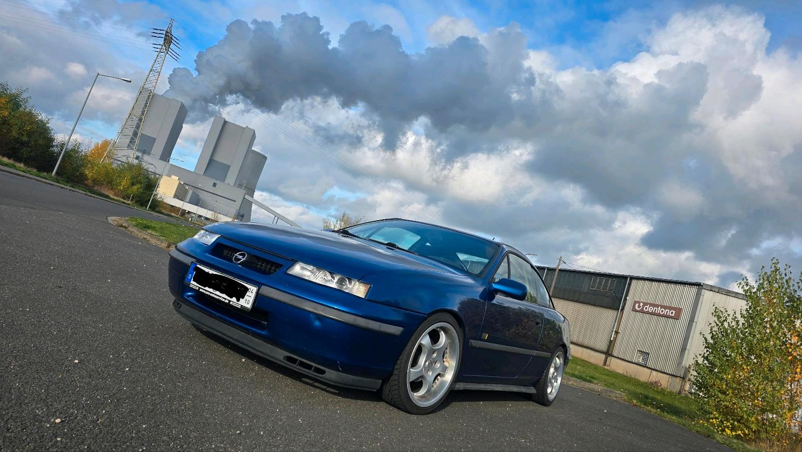 Abbildung des Autos Opel Calibra 2.0 16V You…