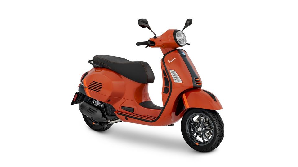 Vespa GTS 300 Super Sport RST 2023 - Neufahrzeug in Coerde