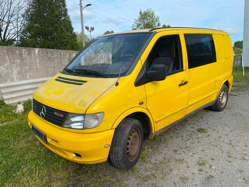 MB Bus Transporter VITO CDI 112 Mixto Automatik in Bernsdorf b Hohenstein-Ernstthal