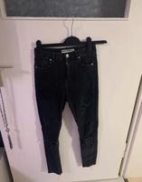 Skinny Jeans mit Löchern Bayern - Schweinfurt Vorschau