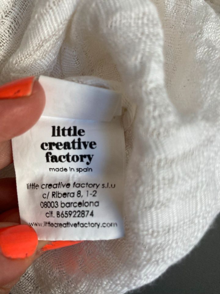 cremeweiße Kapuzentunika von little creative factory in Stuttgart