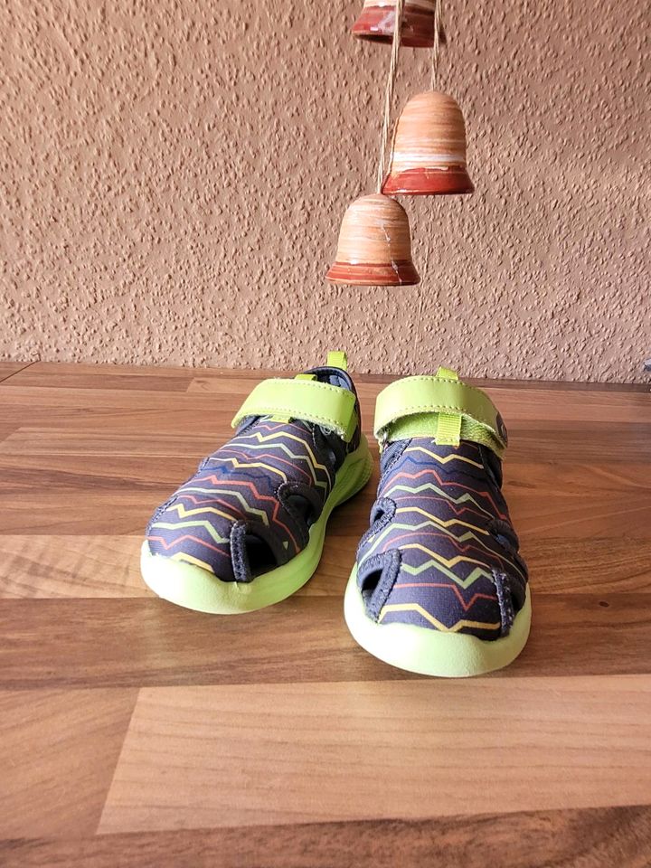 Kinder Sommer Schuhe in Bürgel