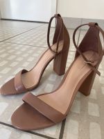 Ital. Design High-Heel-Leder Sandale Gr.38 Nordrhein-Westfalen - Bad Honnef Vorschau