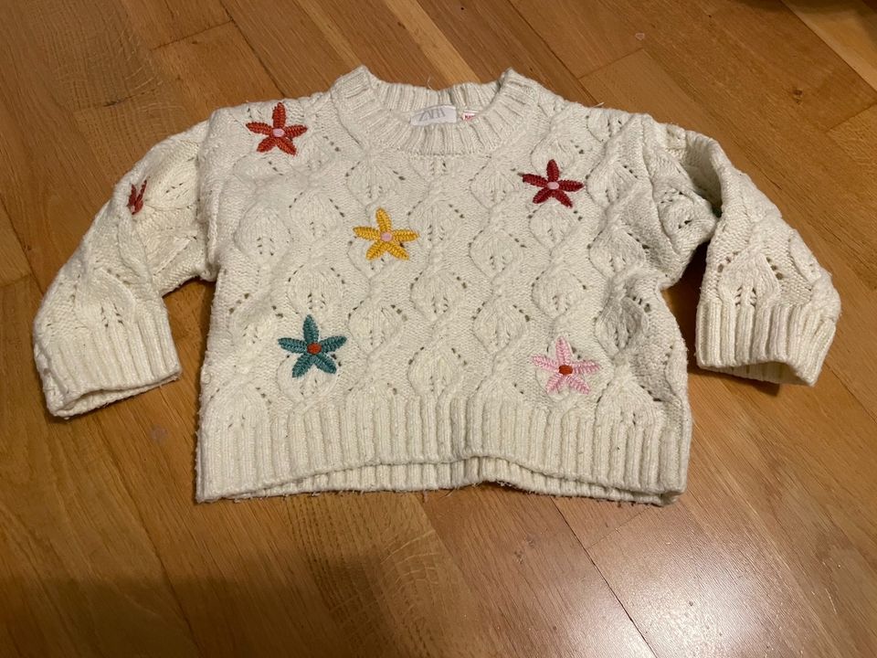 Baby Mädchen Pullover Zara Größe 80 (74) in Wassenberg