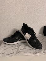 Neu mit Etikett Romika 40 Schuhe Sportschuhe Sneakers glitzer Berlin - Spandau Vorschau