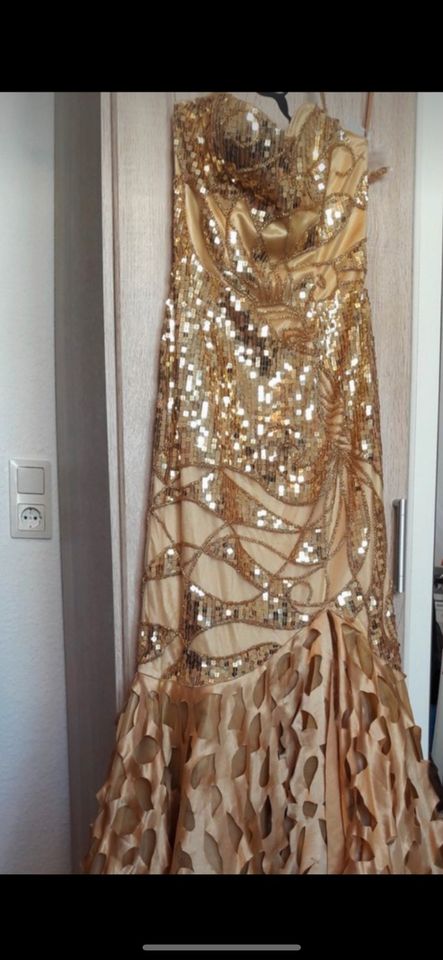 Abendkleid Gold in Berlin