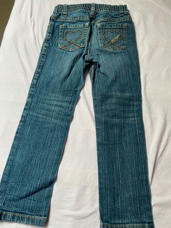 116 Paket Mädchen H&M topolino SOliver Jeans Sweat Jogging in Delmenhorst