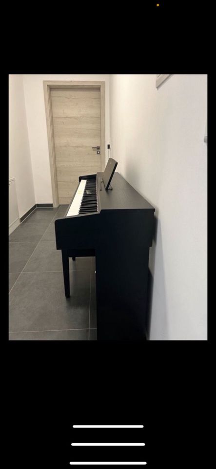 Klavier/E-Piano von Yamaha. Modell YDP 142B in Möckmühl