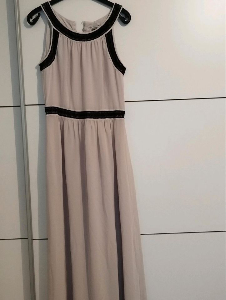 Kleid H&M, Größe 36 in Langenfeld
