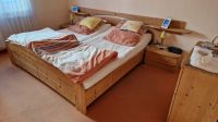 Schlafzimmer komplett, Fichte massiv Gerbrunn Bayern - Gerbrunn Vorschau