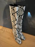 Calvin Klein Lederstiefel schlangenoptik München - Moosach Vorschau
