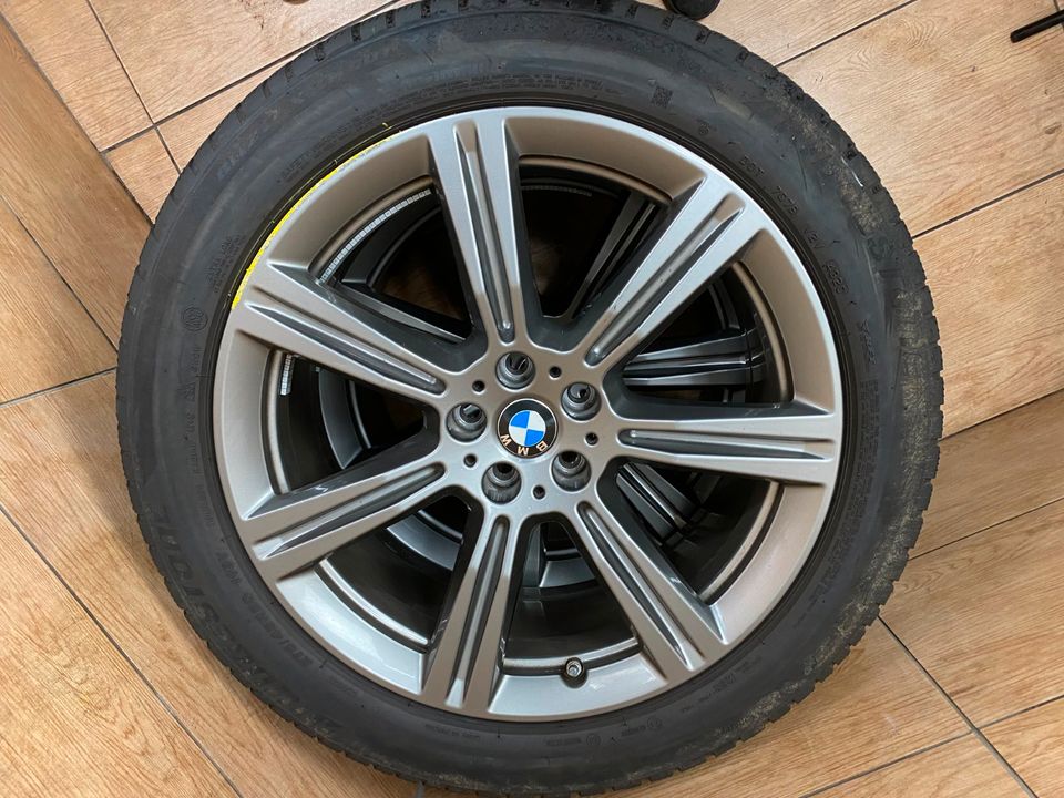 BMW X5 G05 X6 G06 Winterreifen Kompletträder Alufelgen Satz 20" in Offenbach