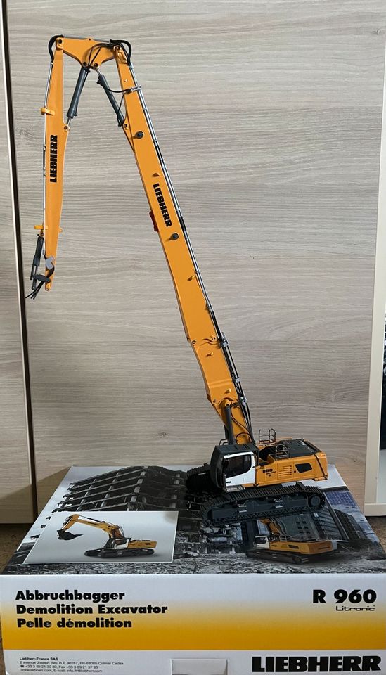 Liebherr R960 Demolition 1:50 Conrad Longfront in Lichtenau