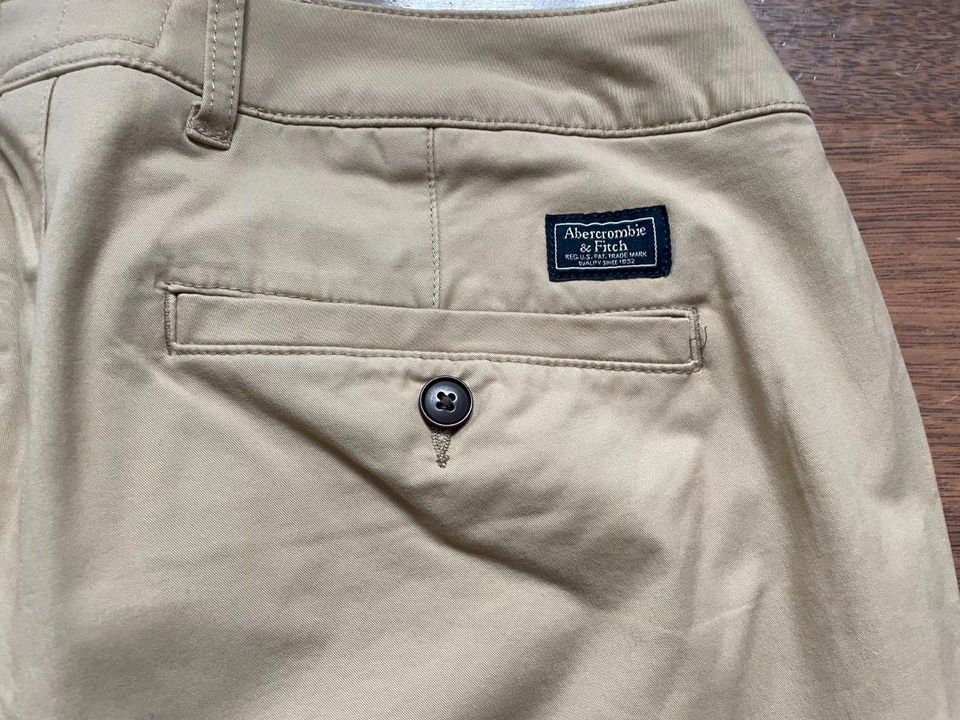 Abercrombie & Fitch, coole Shorts, beige, Gr. 34, Cool in Neuss