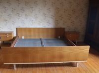 Bett, Schlafzimmer, Doppelbett, Ehebett, Nachttisch Saarland - Lebach Vorschau