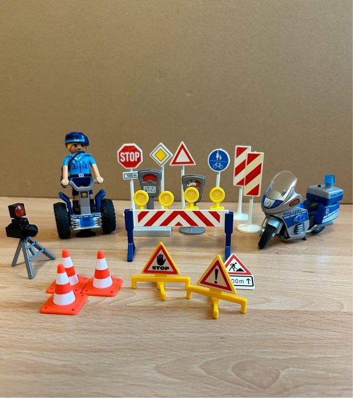 Playmobil Polizei Segway 6877 Motorrad Blitzer Parkuhr in Kleinmachnow