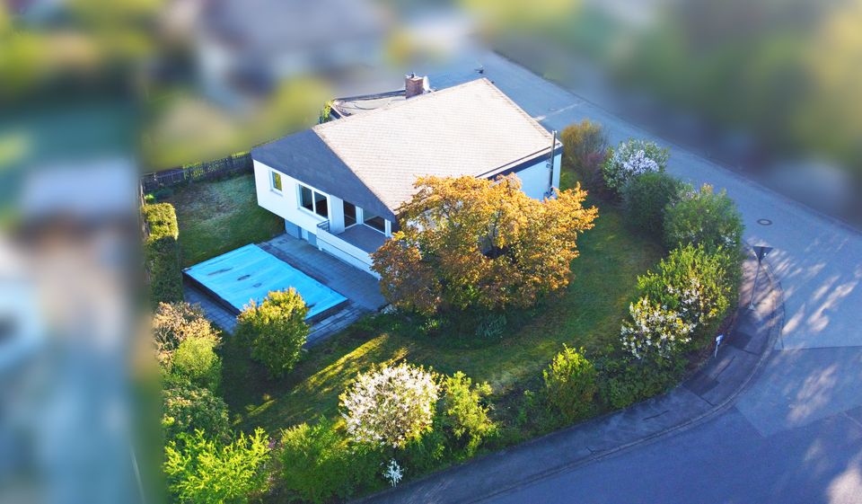 Einzigartiges Anwesen mit Panoramablick und Outdoorpool in Herschfeld – EFH Bad Neustadt in Bad Neustadt a.d. Saale