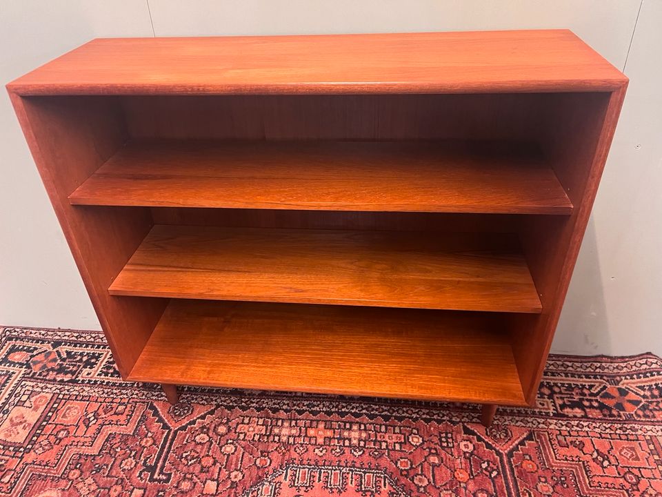 Teak Schrank Bücherregal | mid century | Vintage | Retro in Hamburg