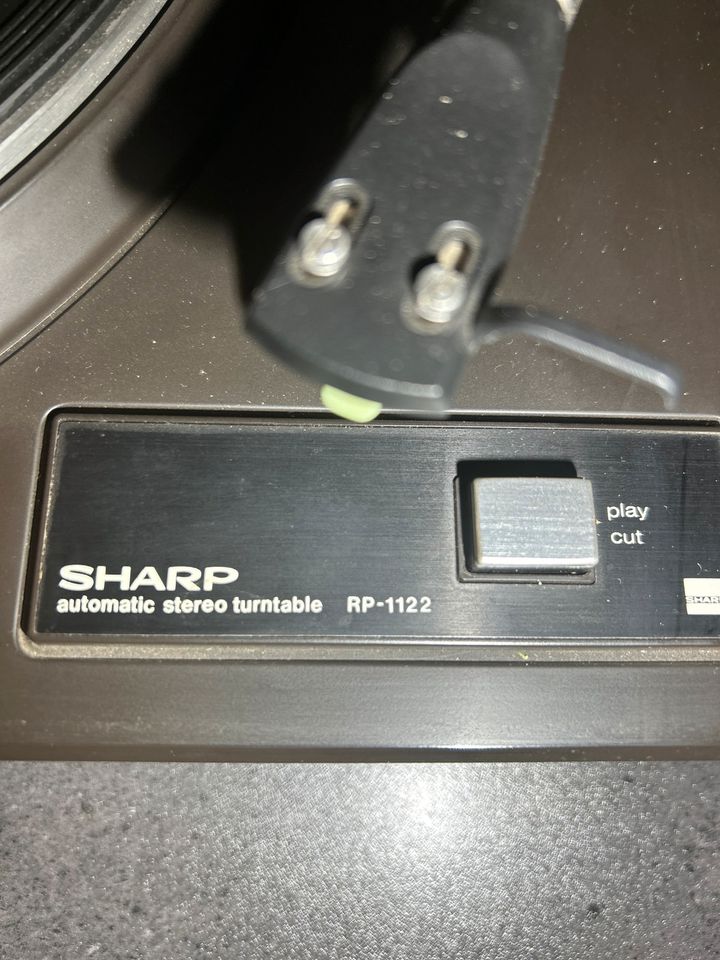 Sharp Plattenspieler RP-1122 in Selent